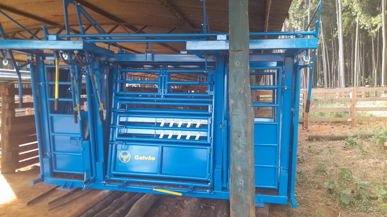 Brete Premium 2 Cabines Galvão