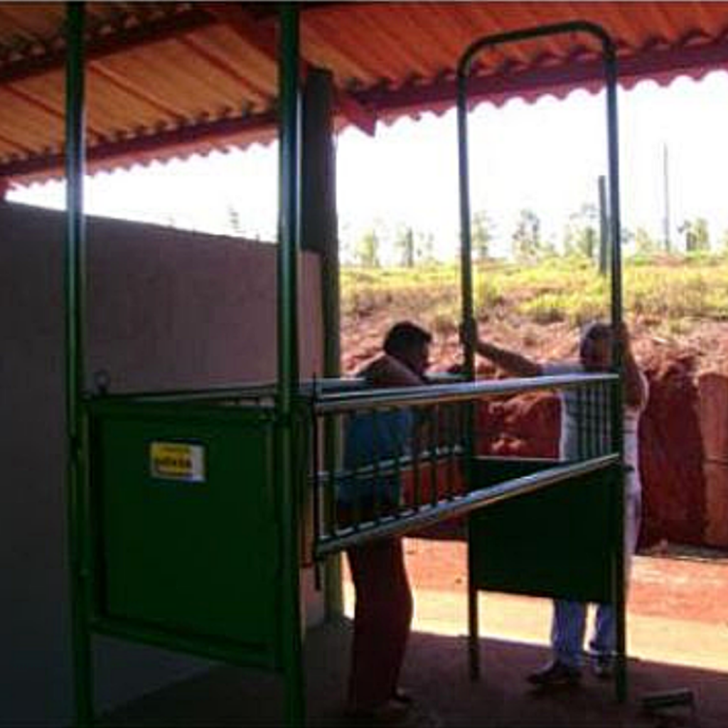 Torneadora Galvão (34) 3234-9266 / 9 9997-1785